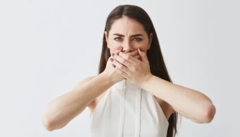What Are The Natural Remedies For Bad Breath?